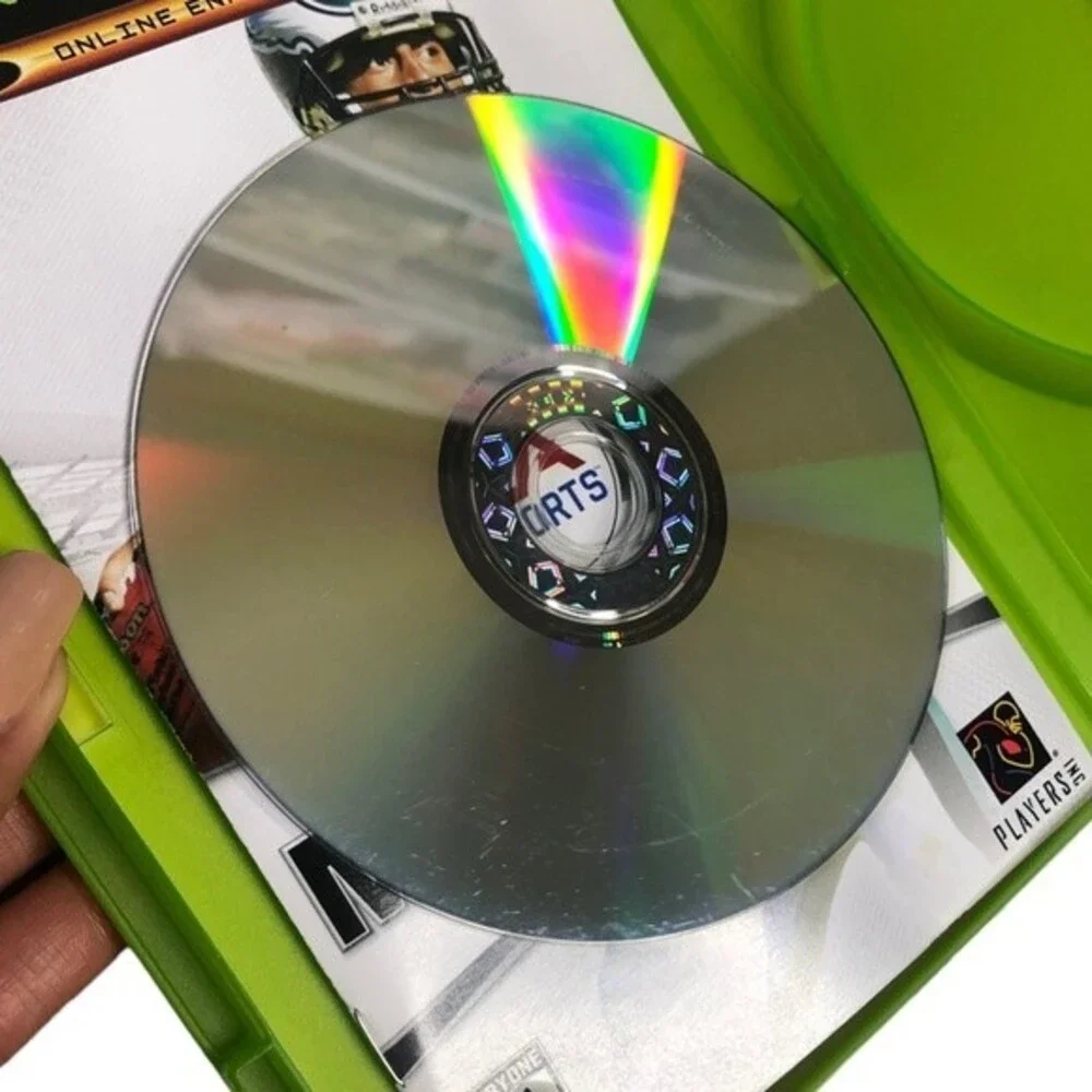 Microsoft Xbox Madden NFL 2006 Complete with Manual